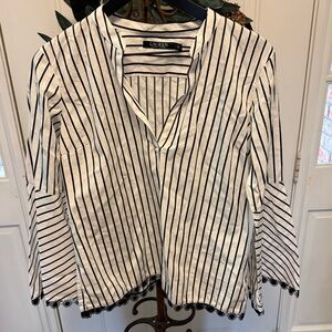 Lauren Ralph Lauren Pinstripe V Neck Top Blouse Circular Scalloped Lace Trim M